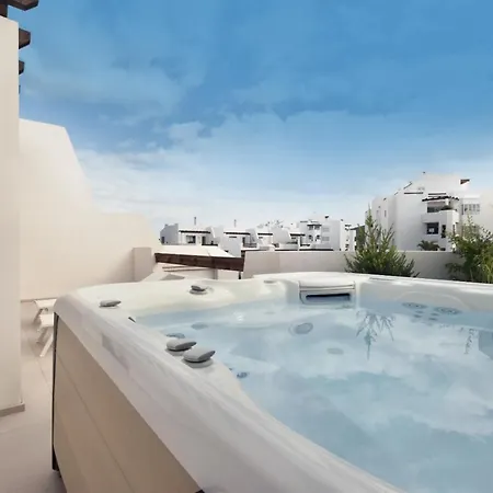 Bentor 3-3 Penthouse Pool View&jacuzzi 2b Ferienhaus