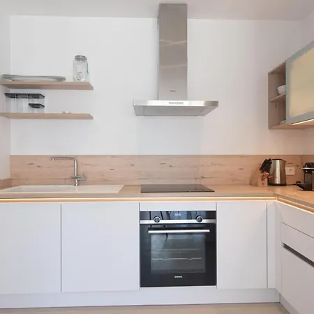 Bentor 3-3 Penthouse Pool View & Jacuzzi 2b *