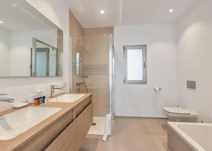 Vakantiehuis Bentor 3-3 Penthouse Pool View & Jacuzzi 2b Palm-mar